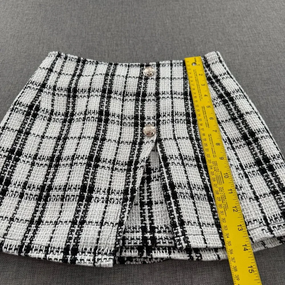 NEW! Frenchy Plaid Skort‎ Tweed Mini Skirt Black & White Zipper Size 2 Polyester
